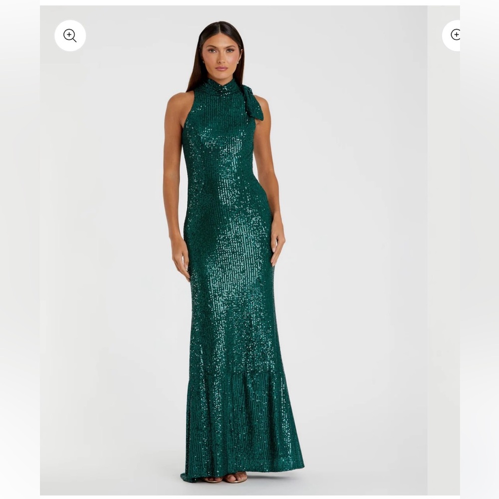 Mac Duggal New Long Holiday Gown Green Size 2